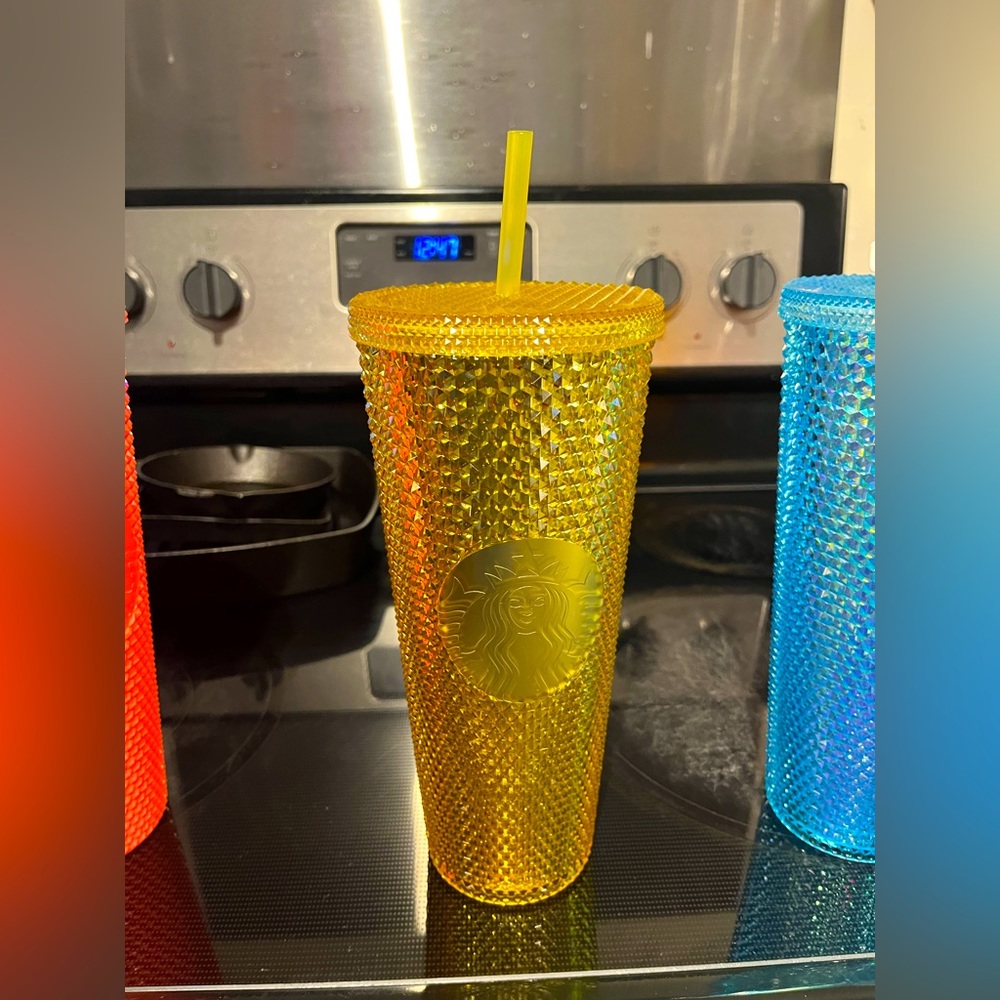 Starbucks China Venti Yellow Gold Studded Bling Tumbler